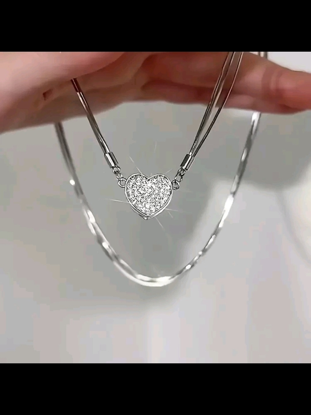 Source Unknown Silver Heart Pendant Necklace with Sparkling Crystals